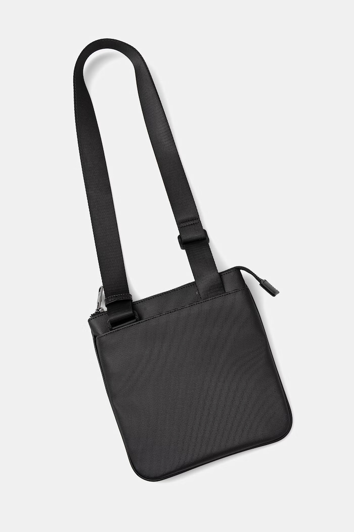 Dodaci Armani Exchange mala torba za muškarce XM000164.AF11935 crna