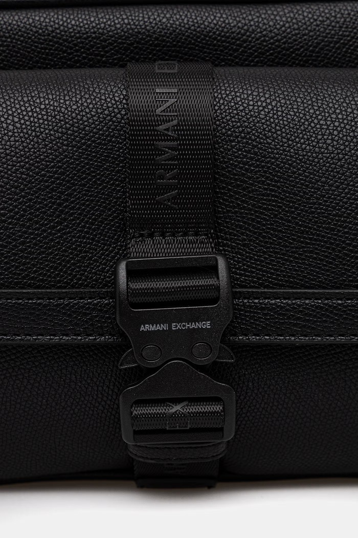 Armani Exchange borsetă pentru bărbați negru XM002567.AF22537