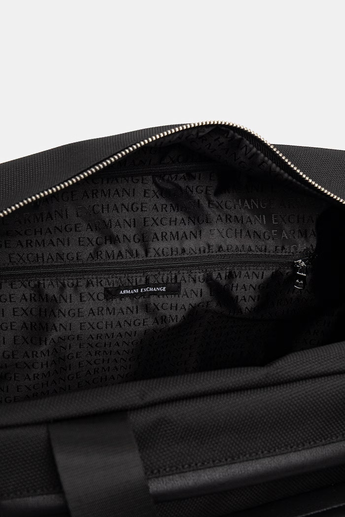 Armani Exchange geantă pentru bărbați XM002649.AF22656 negru