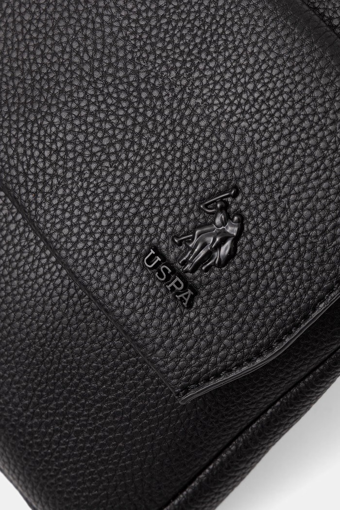 U.S. Polo Assn. táska SEATTLE fekete BEUS35750MVP
