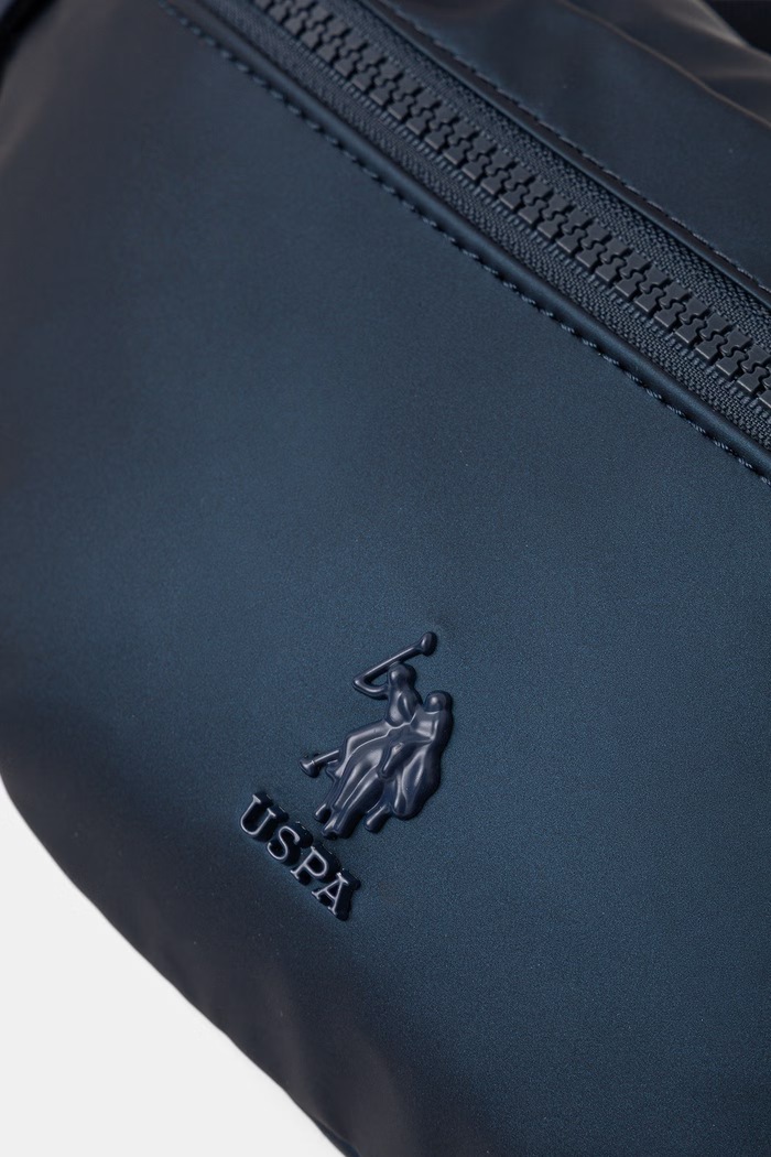 U.S. Polo Assn. övtáska WEST WIND sötétkék BIU3W8933MVP
