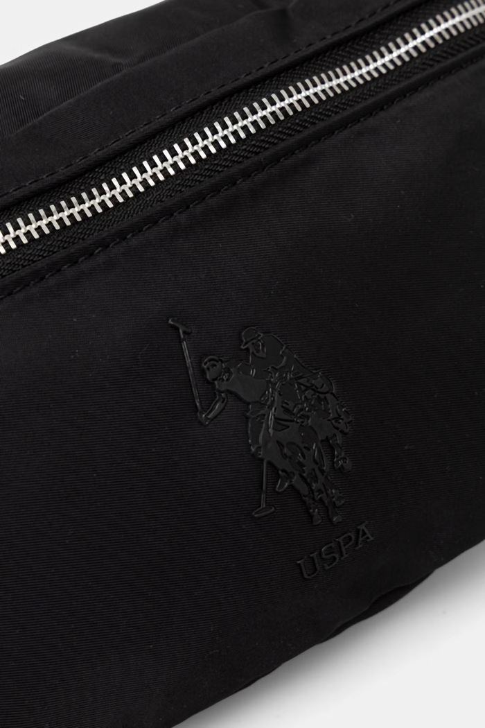 U.S. Polo Assn. övtáska UMPIRE fekete BIUUM8923MZC