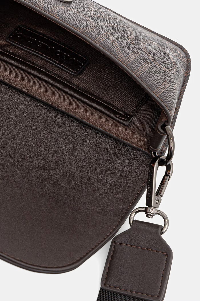 Valentino Bags férfi övtáska KING RE barna VBS9RQ40