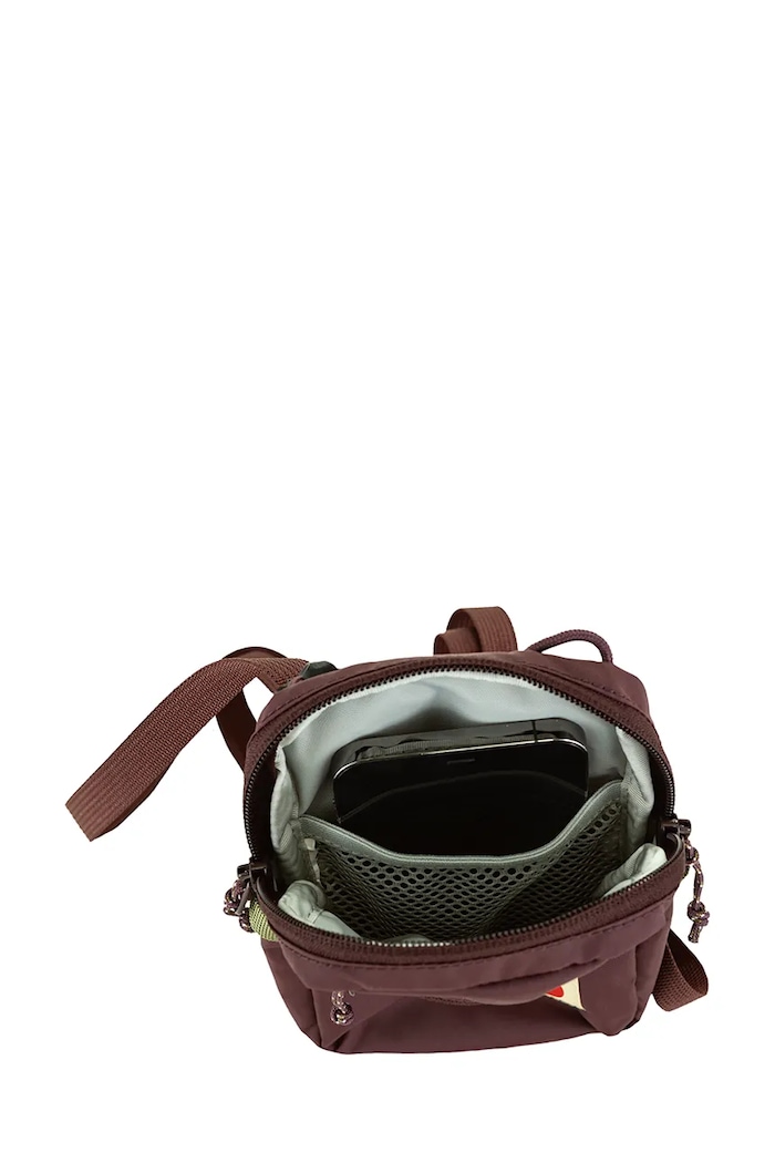 Taštička Fjallraven High Coast 0,8 l F23226 fialová