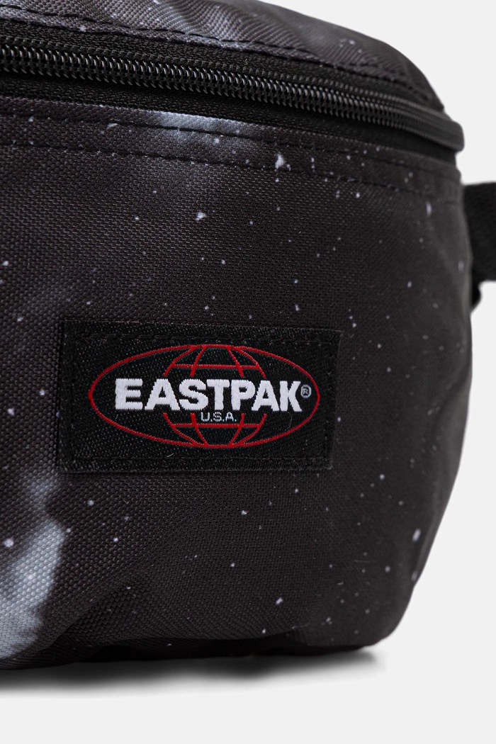 Ledvinka Eastpak SPRINGER černá EK0000745W91