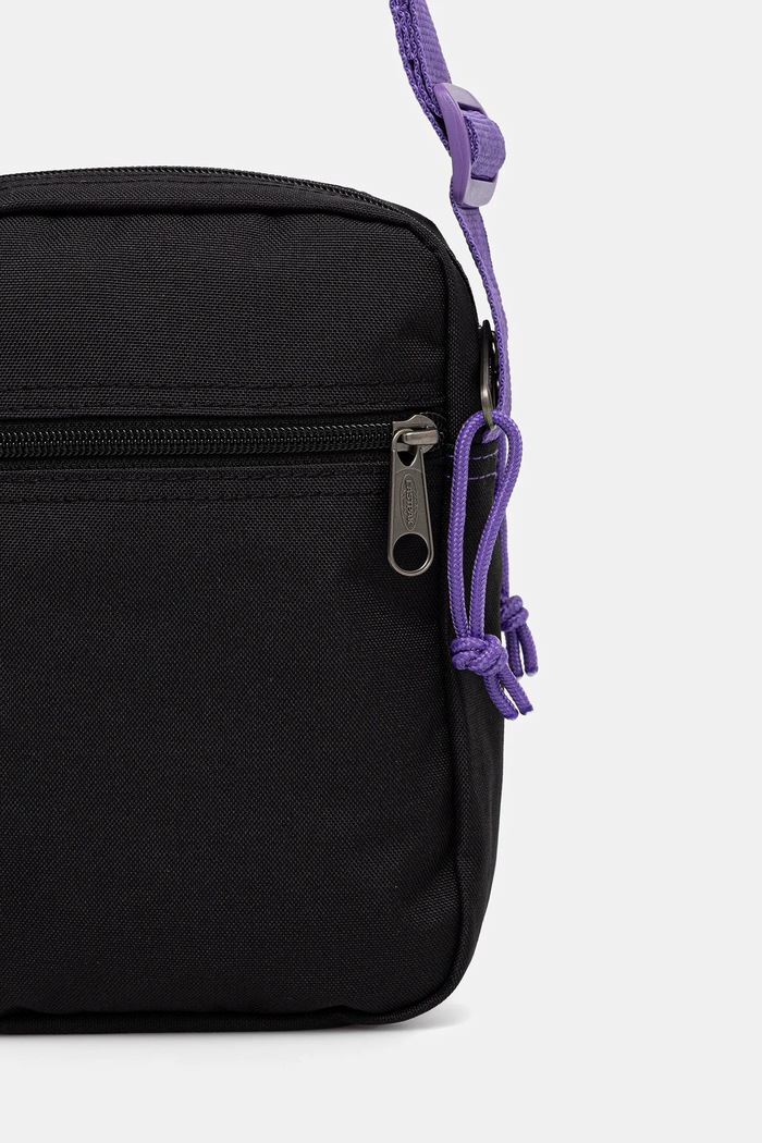 Αξεσουάρ Σακίδιο Eastpak THE ONE EK0000459Y01 μαύρο
