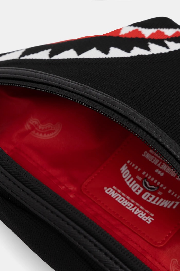 Ľadvinka Sprayground 910B8231NSZ čierna