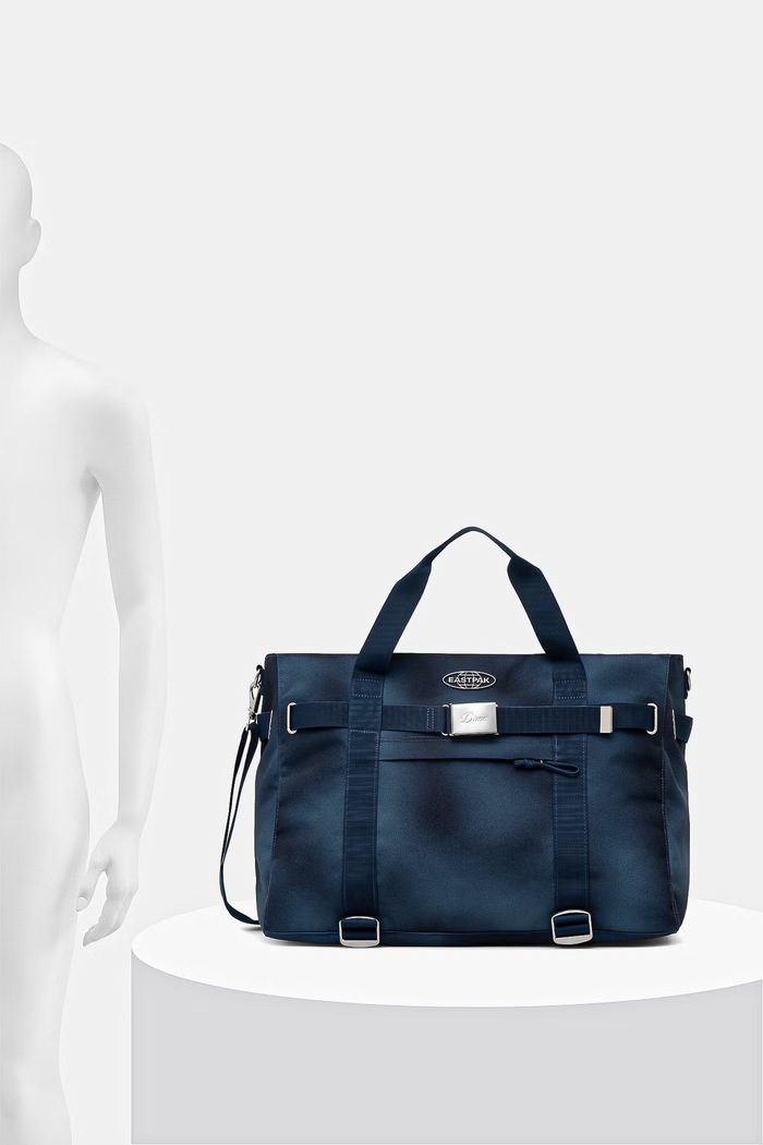 Eastpak SKATE TOTE Dime Navy geantă EK0A5BNBA0I1