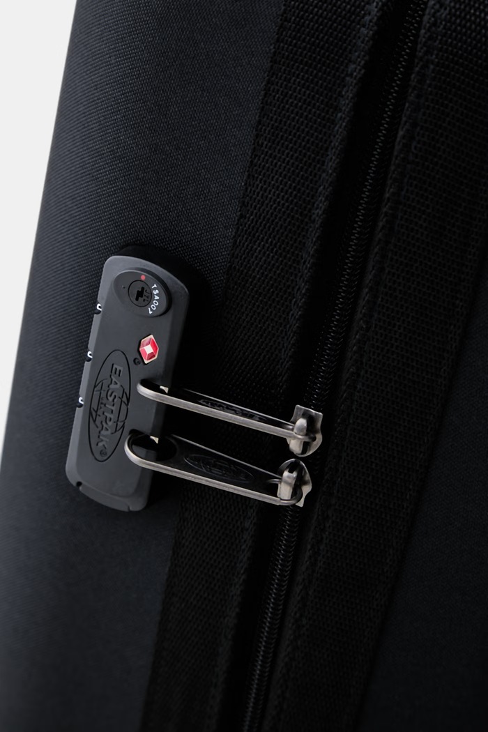Eastpak walizka twarda TRANZSHELL S czarny EK00073F0081