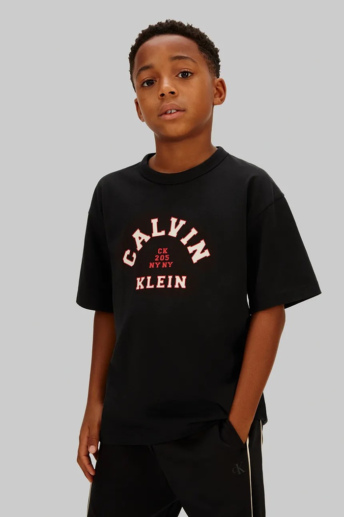 Calvin Klein Jeans t-shirt bawełniany dziecięcy nadruk czarny IB0IB02637.128.176.PPY2