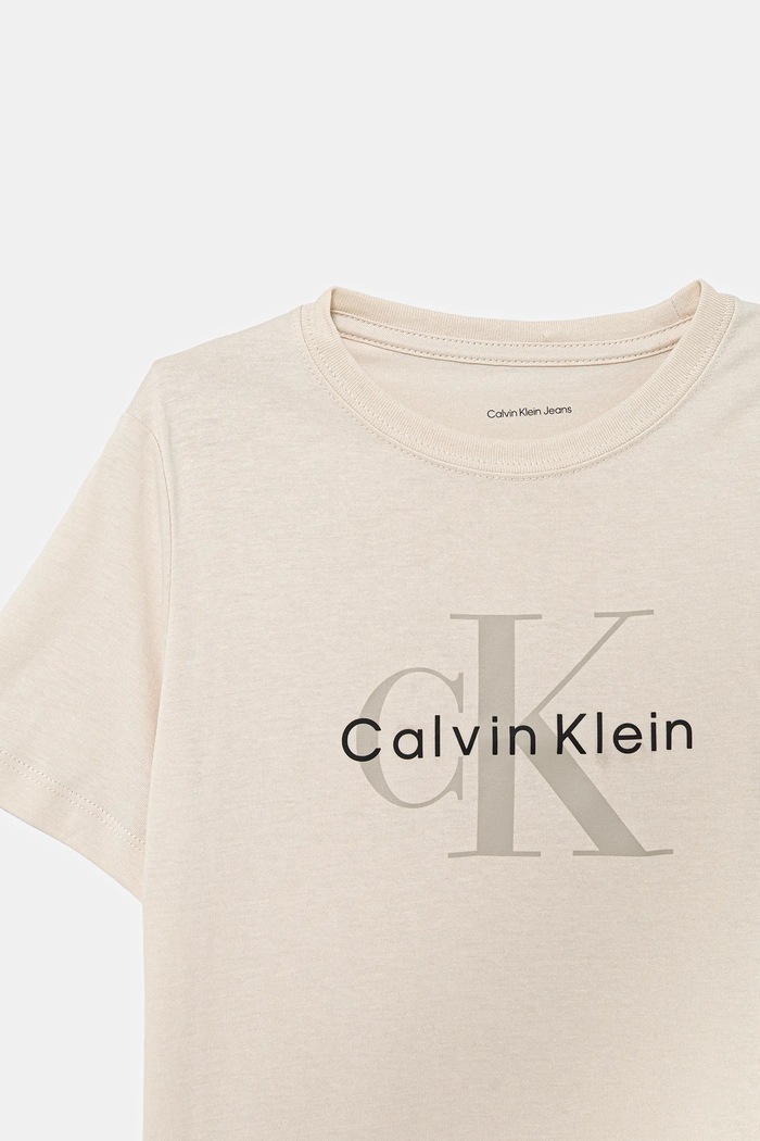 Chlapec Detské bavlnené tričko Calvin Klein Jeans IU0IU00715.128.176.PPY2 béžová
