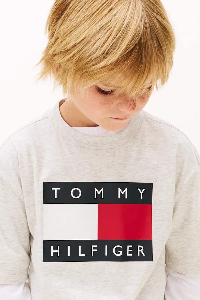 Detské bavlnené tričko Tommy Hilfiger KB0KB10340.128.176.PPY2 sivá