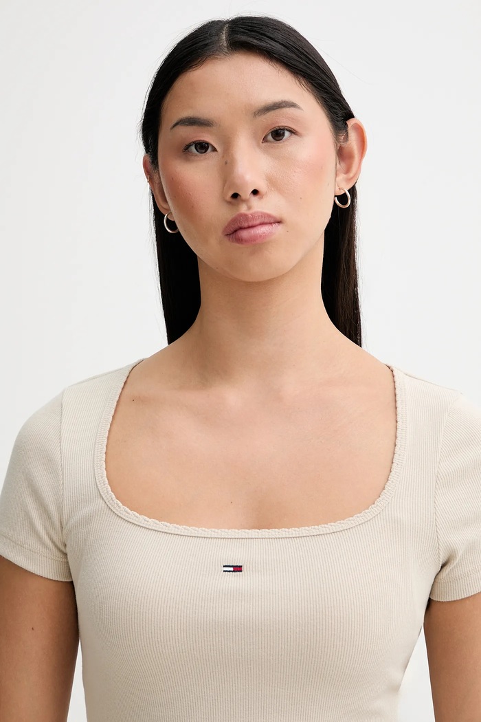 Tričko Tommy Jeans béžová DW0DW21837