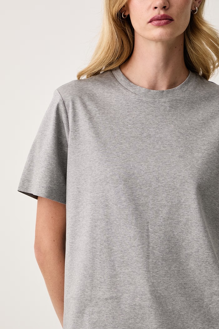 T-shirt damski bawełniany Eharpa BOSS 50552064 szary