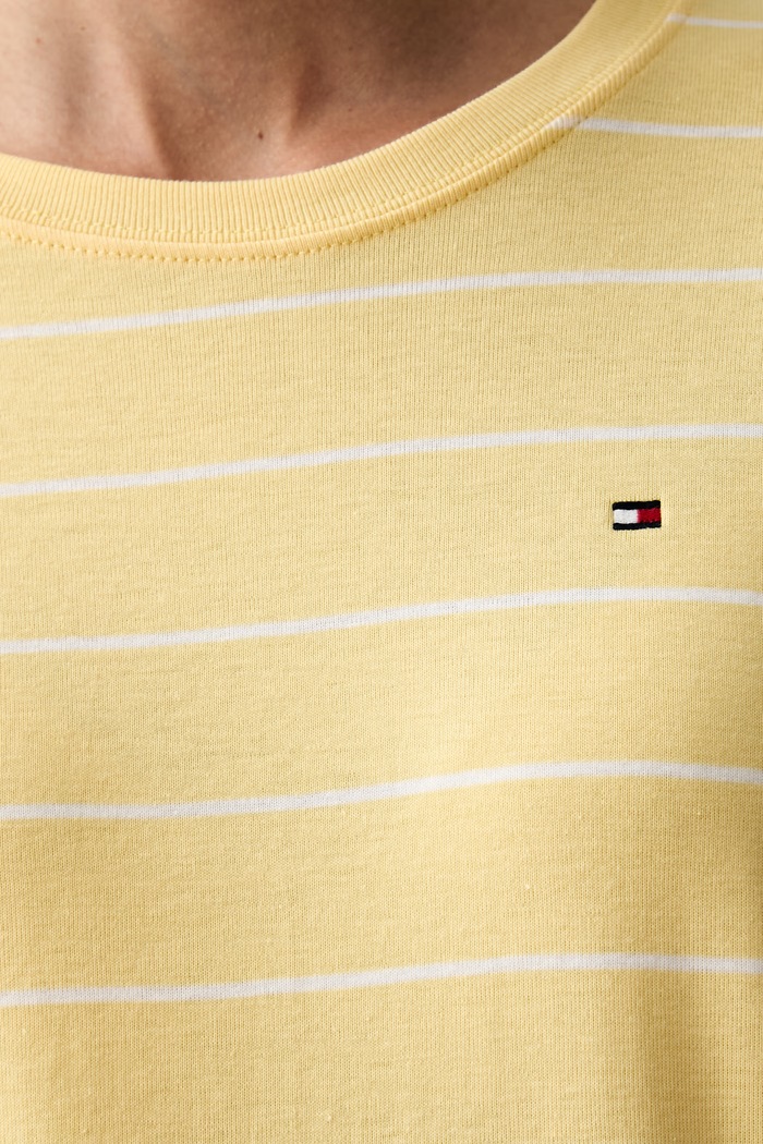 Tommy Hilfiger T-shirt damski bawełniany WW0WW40587. żółty