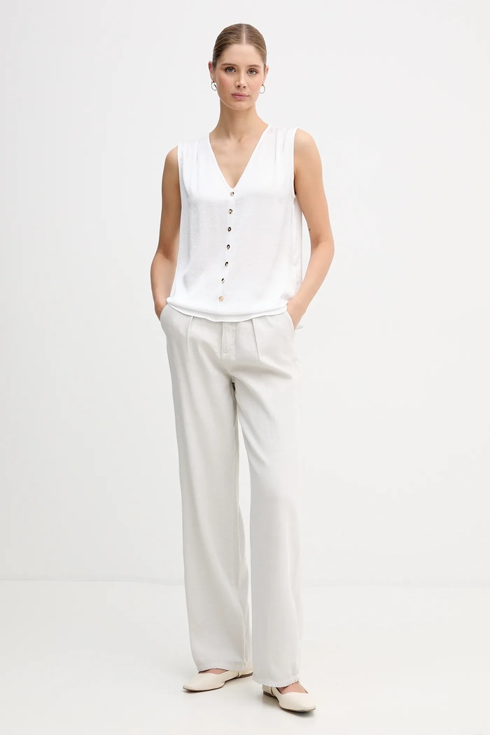 Μπλουζάκι Joseph Ribkoff 261249 λευκό SS26