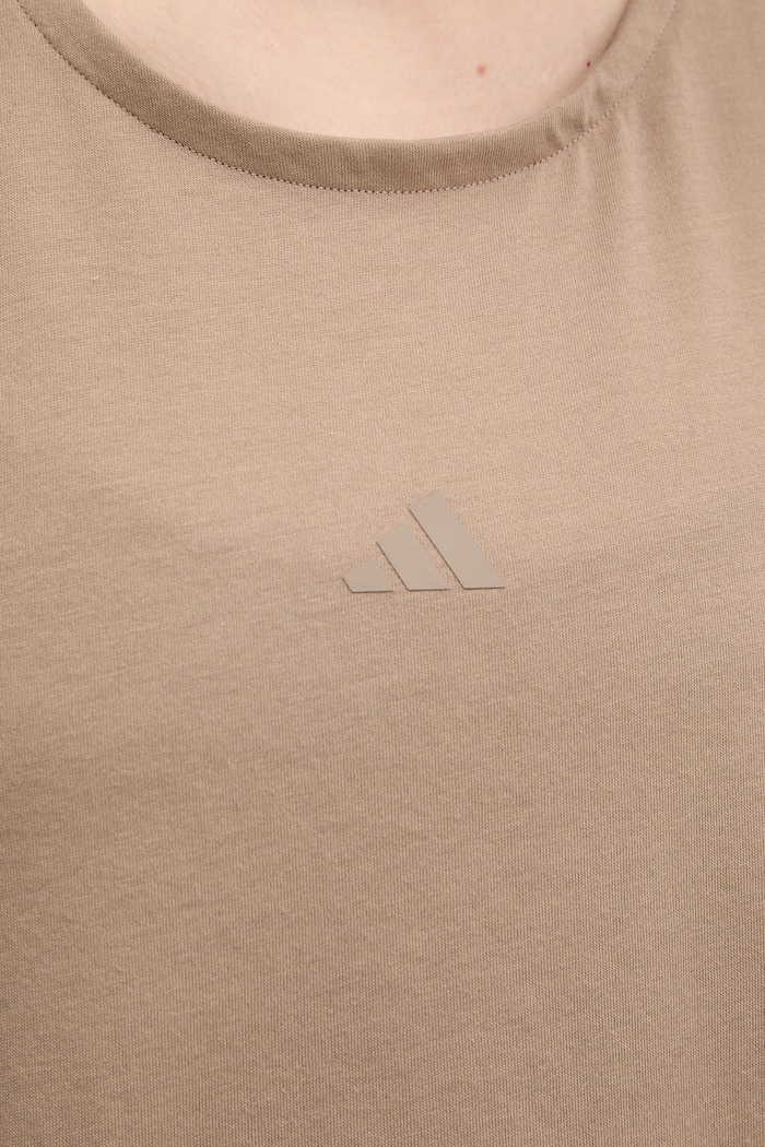 Tréningový top adidas Performance Motion Essentials JY2818 hnedá
