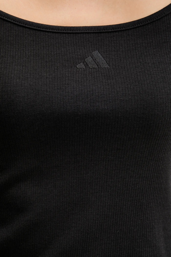 Top adidas JZ4761 μαύρο