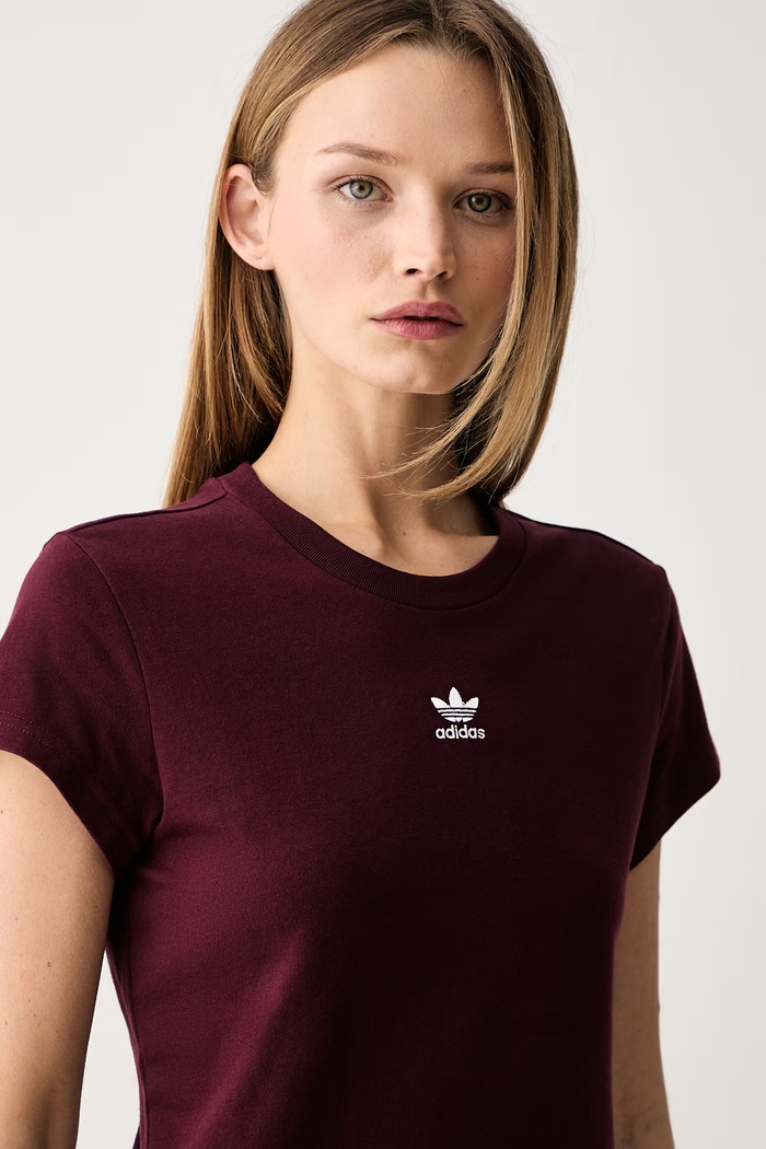 adidas Originals T-shirt damski bawełniany bordowy KD1357