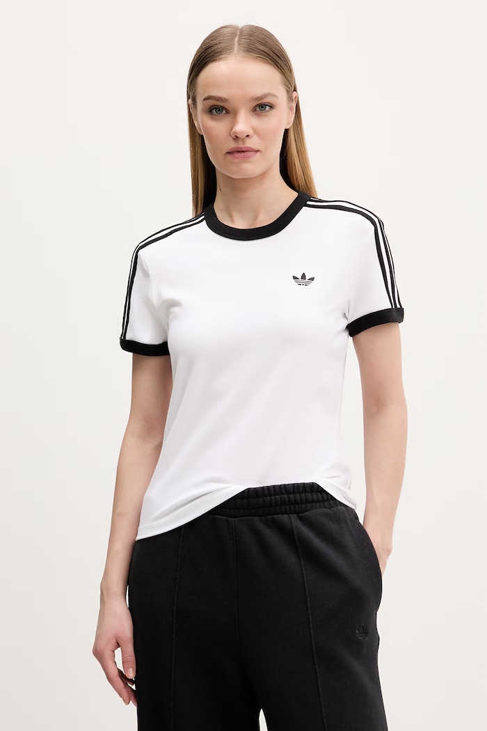 Tričko adidas Originals nášivka biela KD3683