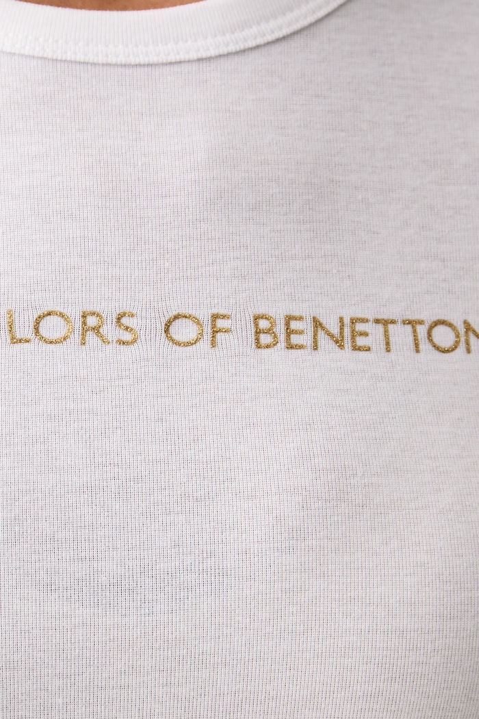 Kratka majica ženska bombažna United Colors of Benetton 3GA8E16A2 bela