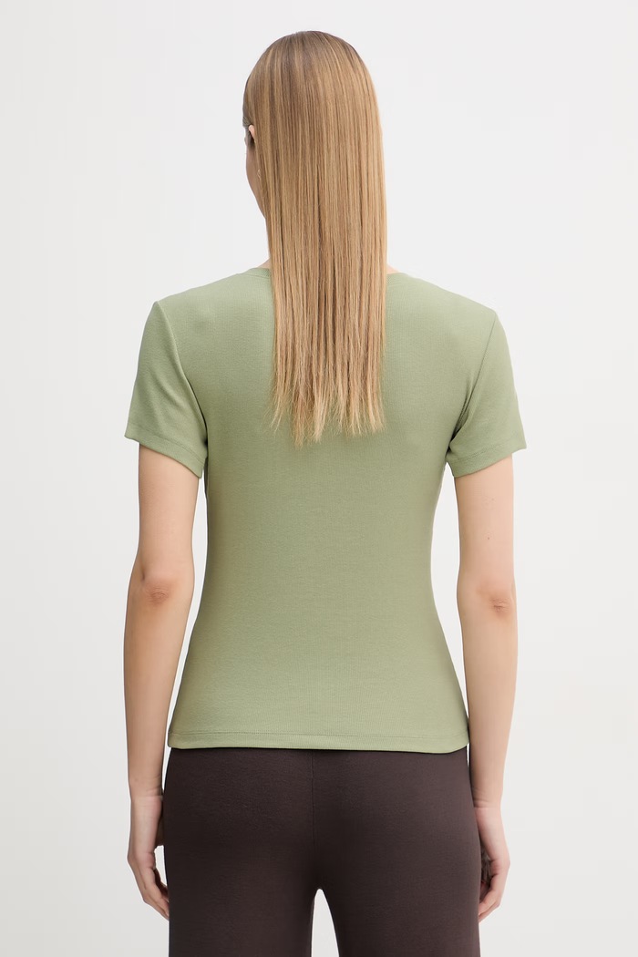 Oblečenie United Colors of Benetton tričko dámske bavlnené s elastanom 3O4YD10CC zelená