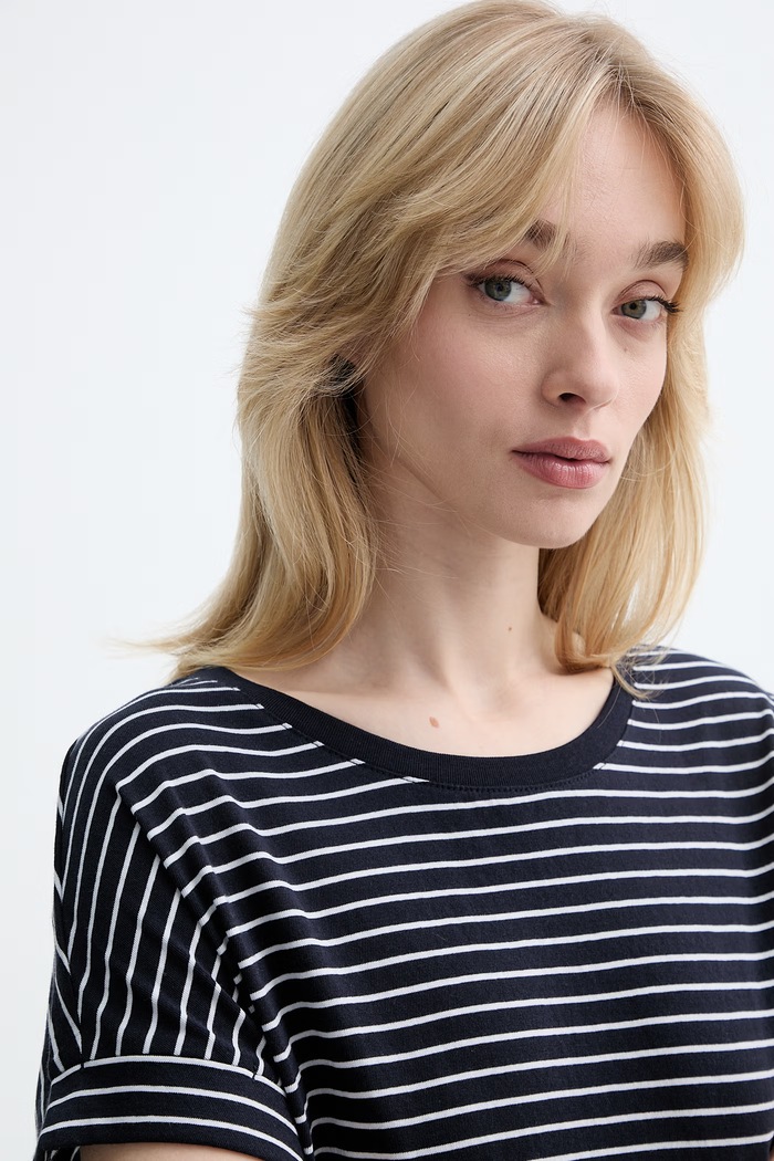 Marc O'Polo t-shirt γυναικείο βαμβακερό σκούρο μπλε 5000008184