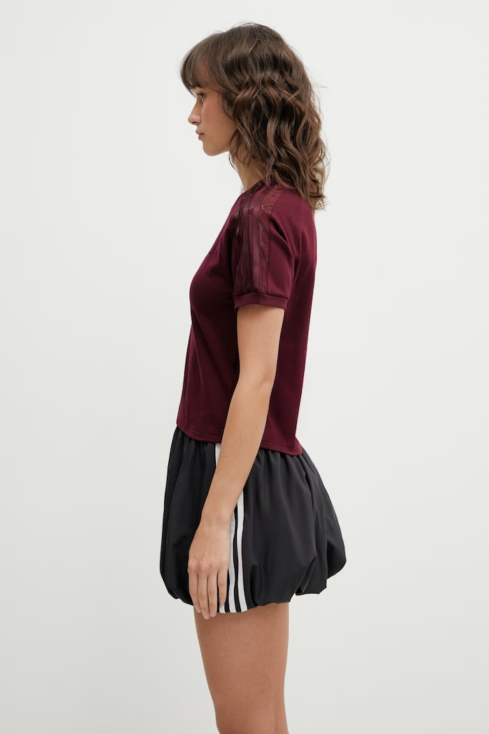Bavlnené tričko adidas Originals LACE CALI T KC6453 burgundské SS26