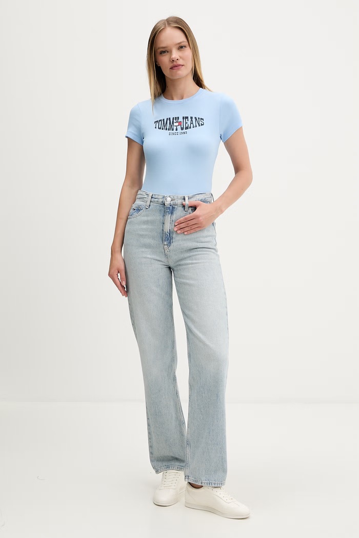 Tommy Jeans tričko dámske s bavlnou DW0DW22272 modrá SS26