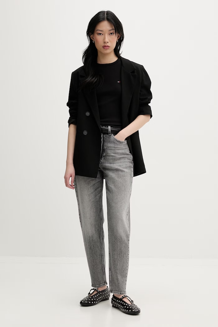 Tommy Jeans тениска дамска от памук с еластан DW0DW22782 черен SS26