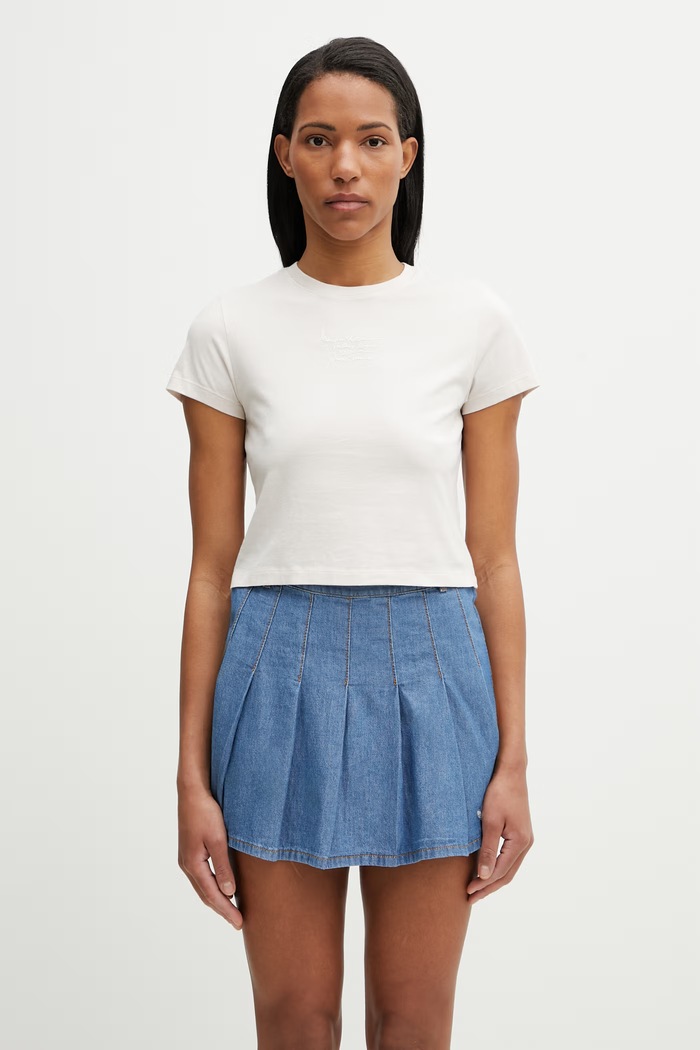Maison Kitsuné Poetic Script tričko bavlněné dámské béžová QW00107KJ7026