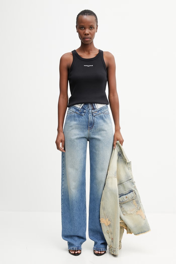 Maison Kitsuné τοπ βαμβακερό Γυναικείο QW00600KA0033 μαύρο