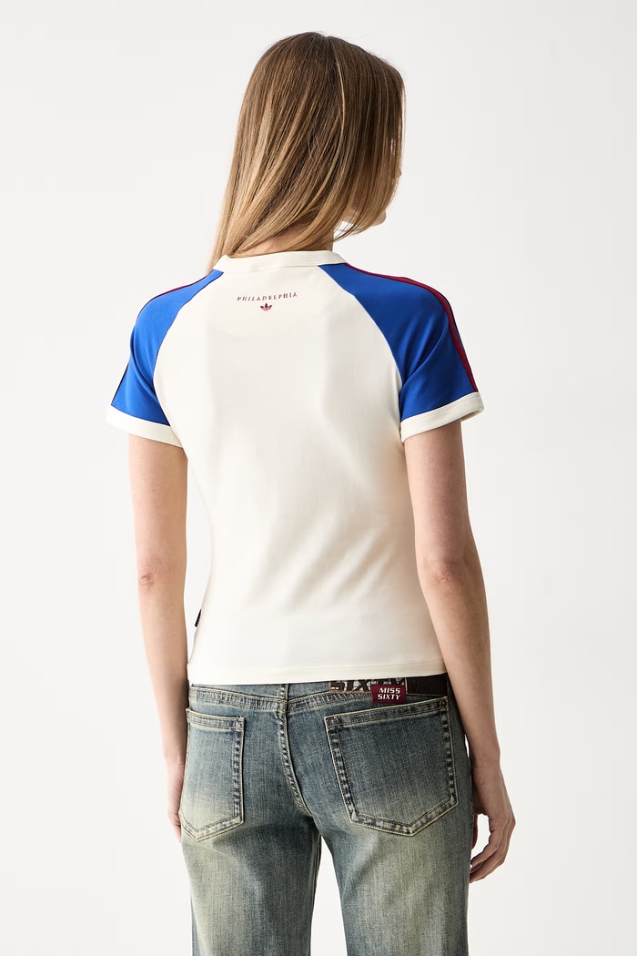 Odzież adidas Originals T-shirt damski bawełniany z elastanem KE0654 beżowy