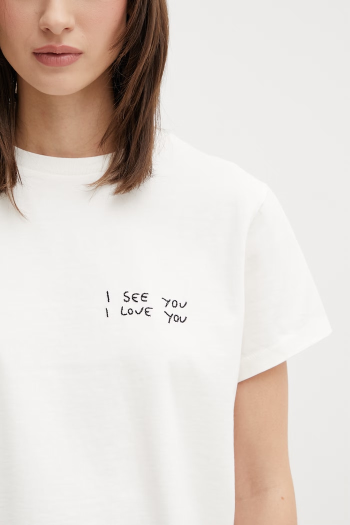 Anine Bing SHELLEY TEE I SEE YOU I LOVE YOU - WASHED CREAM T-shirt bawełniany damski beżowy A.08.11986.WKHA3