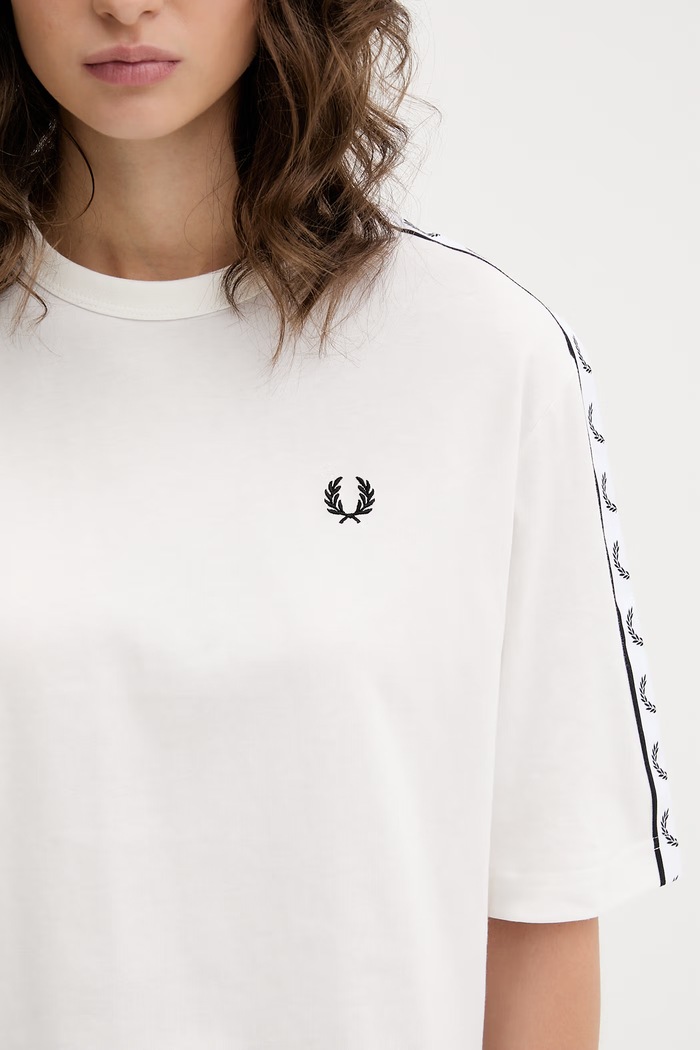 Bombažna kratka majica Fred Perry bela G2160