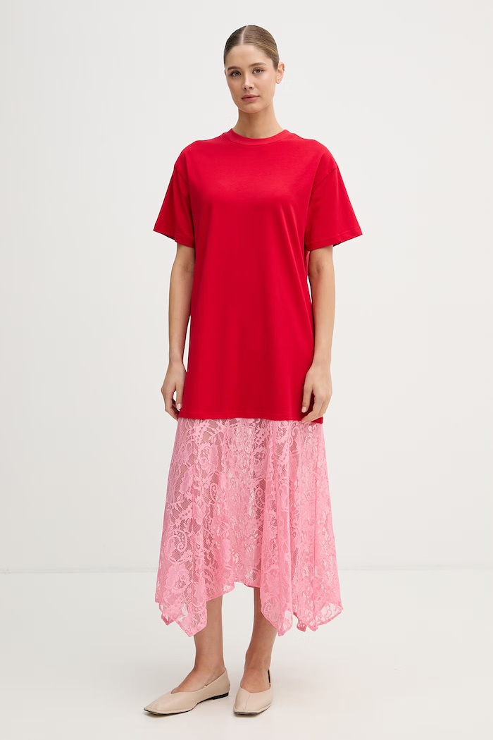 Šaty bavlnené s elastanom Never Fully Dressed NFDDR3268 červená SS26