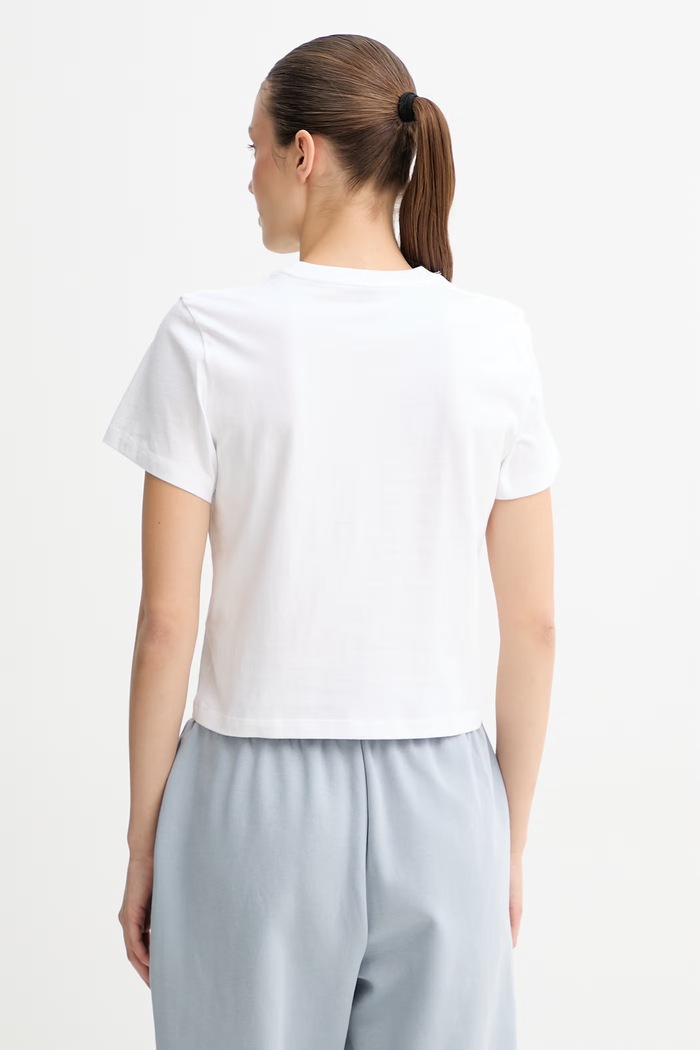 Ρούχα The North Face t-shirt Γυναικείο βαμβακερό ESSENTIAL NF0A8GR1FN41 λευκό