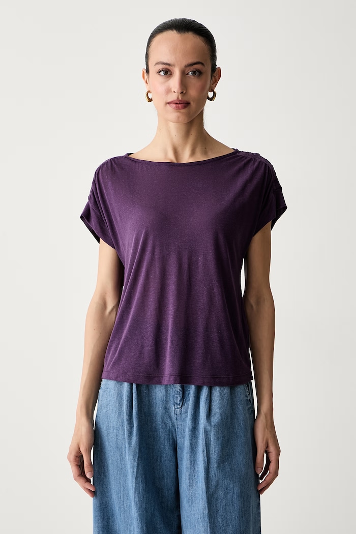 United Colors of Benetton majica za žene s dodatkom lana ljubičasta 35LVD10D5