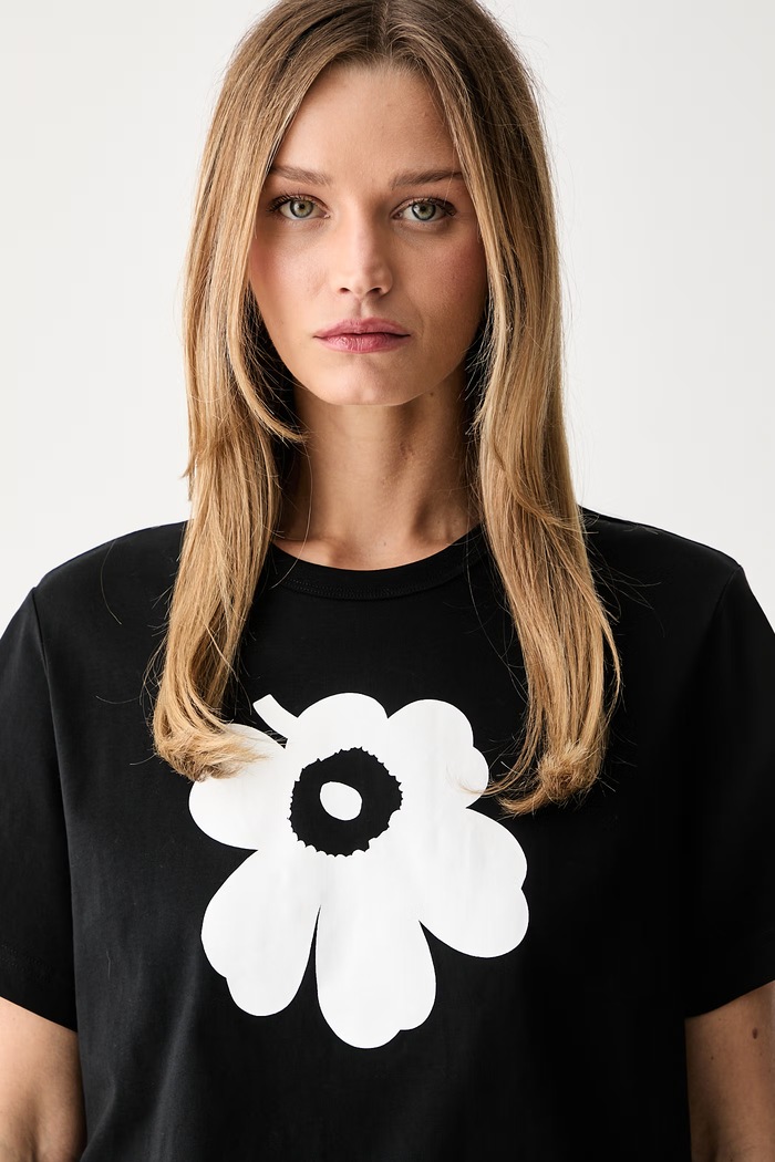 Marimekko T-shirt damski bawełniany czarny 094087