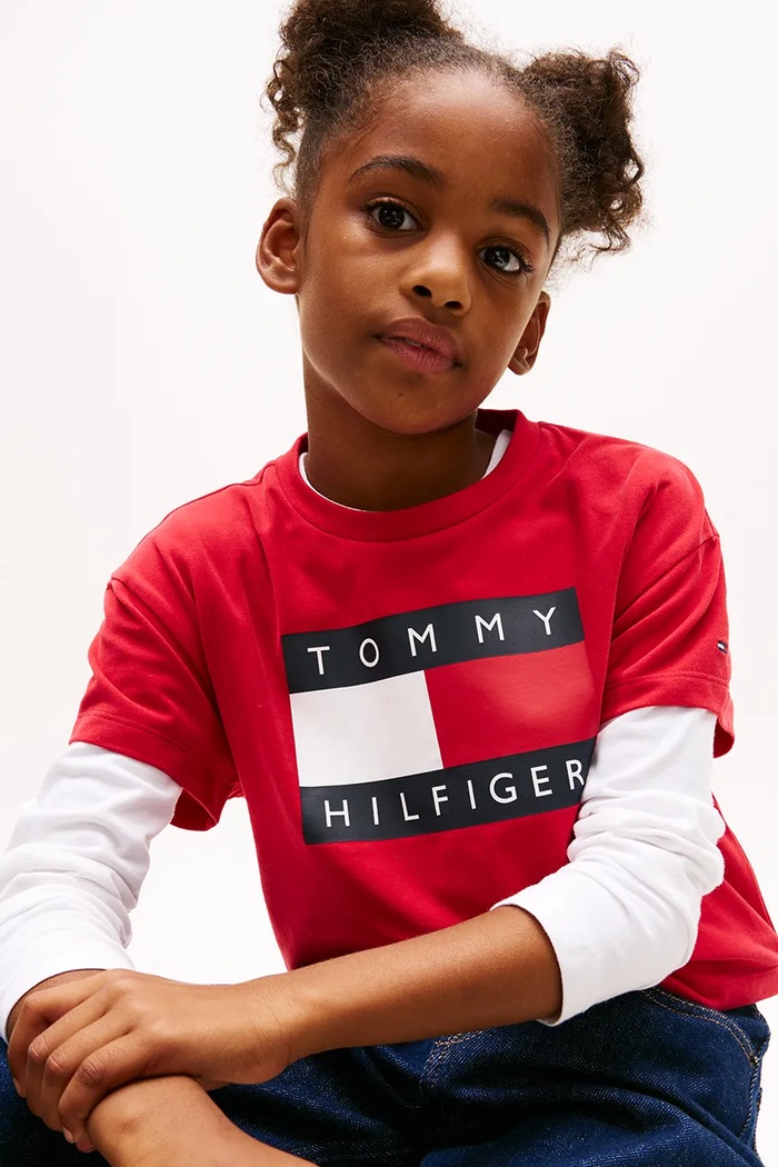 Detské bavlnené tričko Tommy Hilfiger KG0KG09289.116.122.PPY2 červená