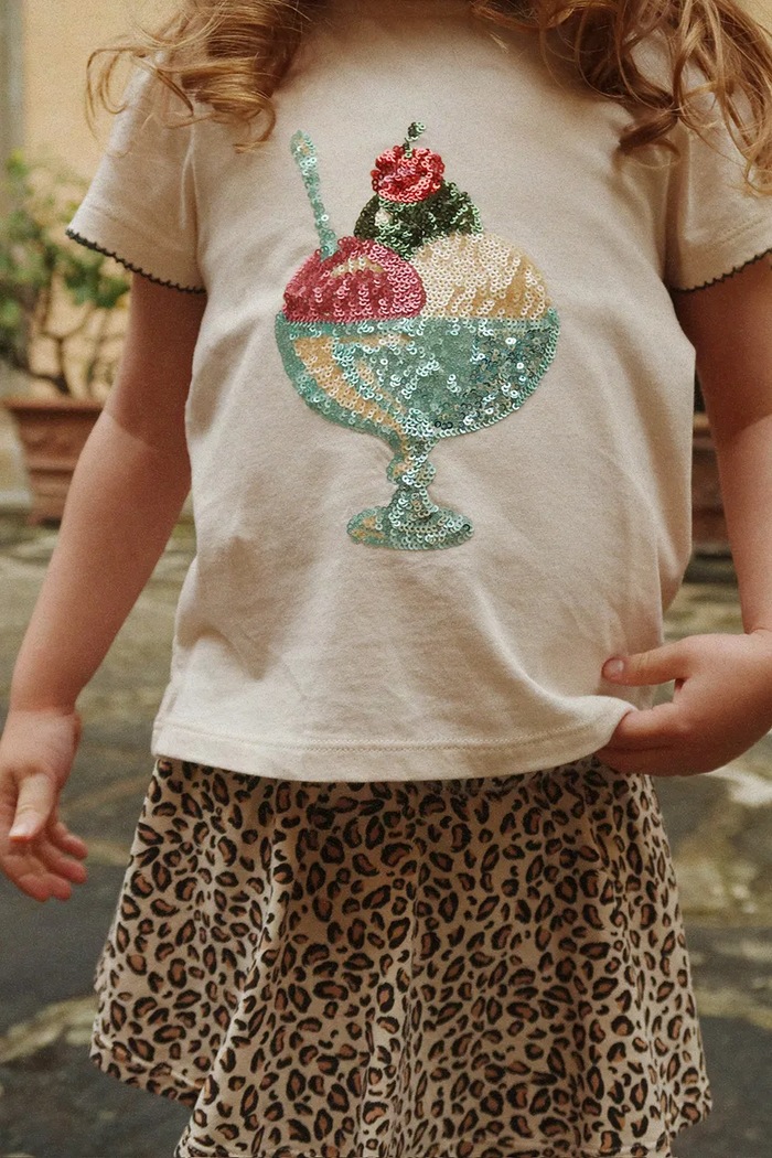 Konges Sløjd t-shirt bawełniany dziecięcy FAMO PUFF TEE GOTS nadruk beżowy KS104804.PPY2