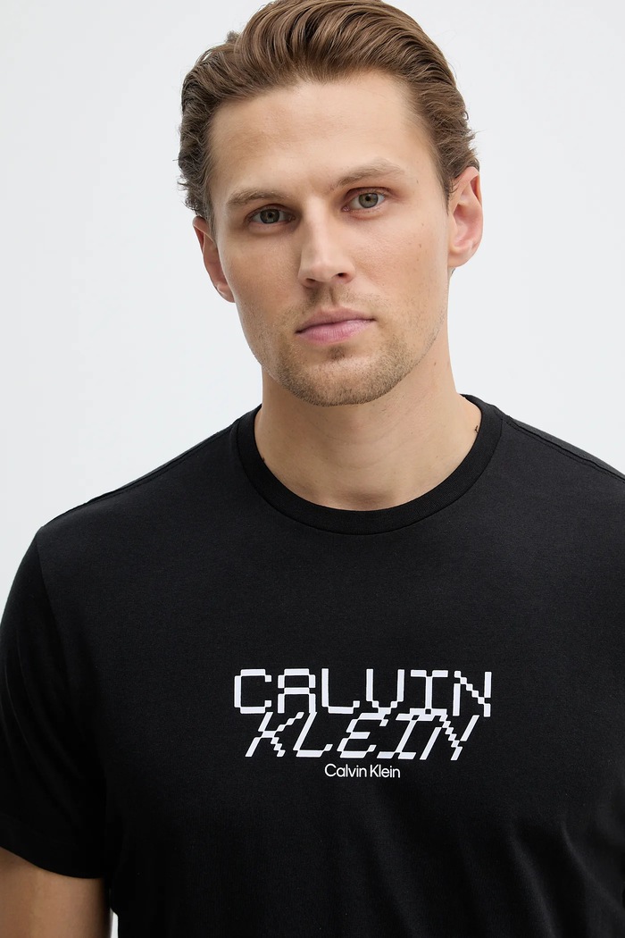 Bavlněné tričko Calvin Klein Jeans černá LV14RE818G
