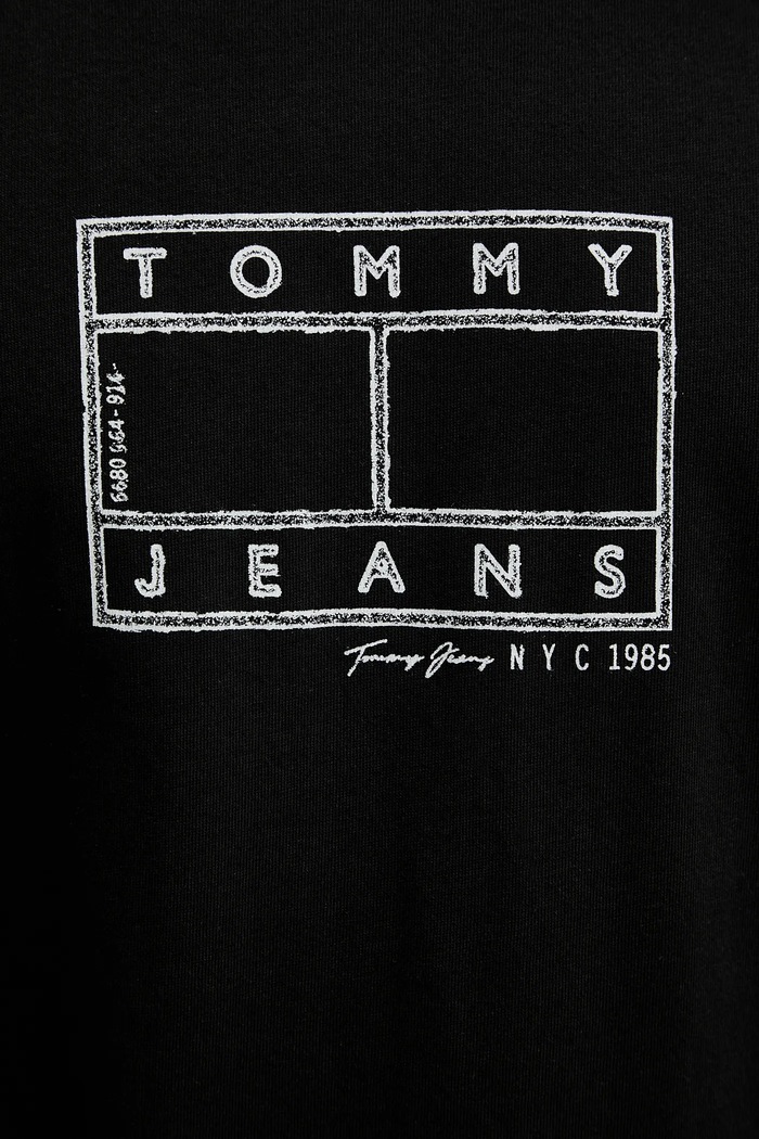 Bavlněné tričko Tommy Jeans DM0DM22317 černá