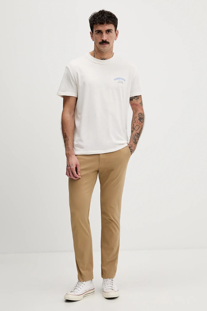 Tommy Jeans t-shirt bawełniany DM0DM22318 beżowy SS26