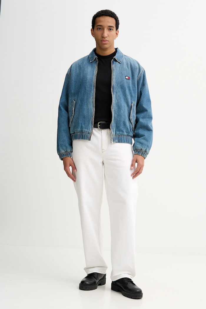 Βαμβακερό μπλουζάκι Tommy Jeans DM0DM22321 μαύρο SS26