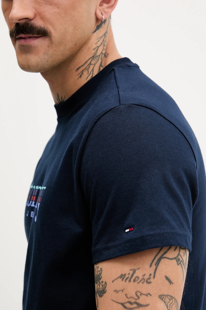 Tommy Jeans t-shirt bawełniany DM0DM22333 granatowy