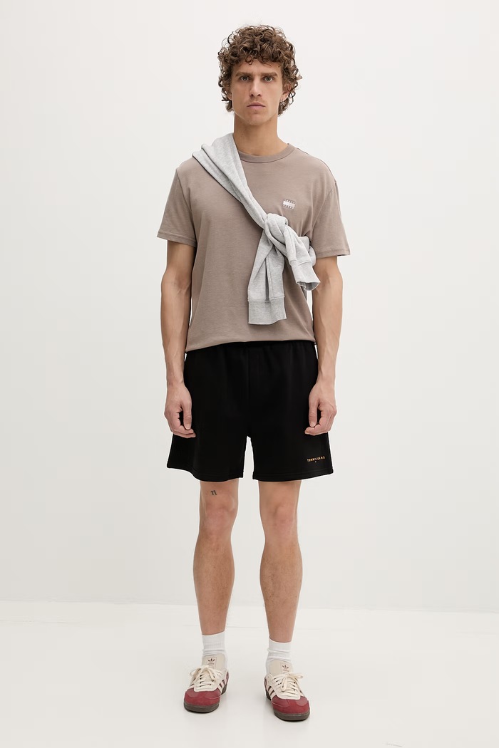 Tommy Jeans tričko pánske DM0DM22667 béžová SS26