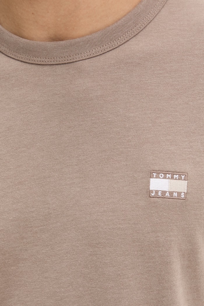 Tommy Jeans tričko pánske DM0DM22667 béžová