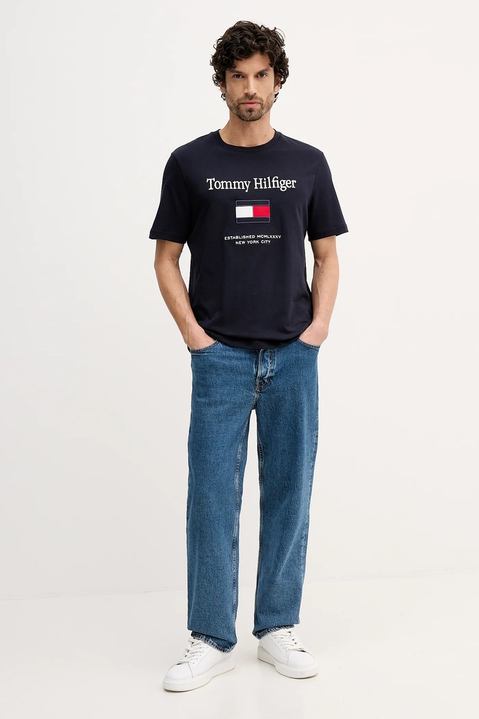 Βαμβακερό μπλουζάκι Tommy Hilfiger MW0MW42736 σκούρο μπλε SS26