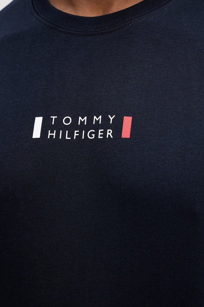 Βαμβακερό μπλουζάκι Tommy Hilfiger MW0MW41453 σκούρο μπλε